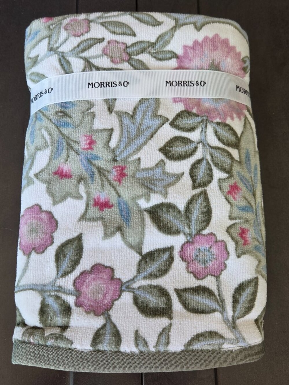 2 Morris & Co. William Morris Wilhelmina Velour HAND Towels Pink/Green NWT - Picture 4 of 6